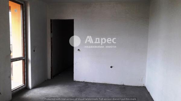 Апартамент с две спални в близост до м-н Лидъл!