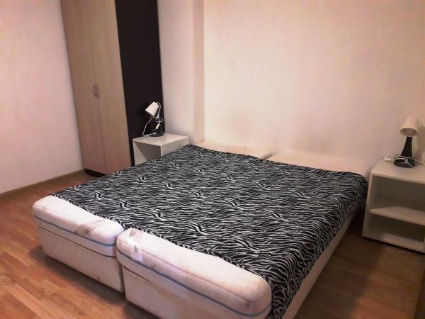Двустаен апартамент в кв. Запад